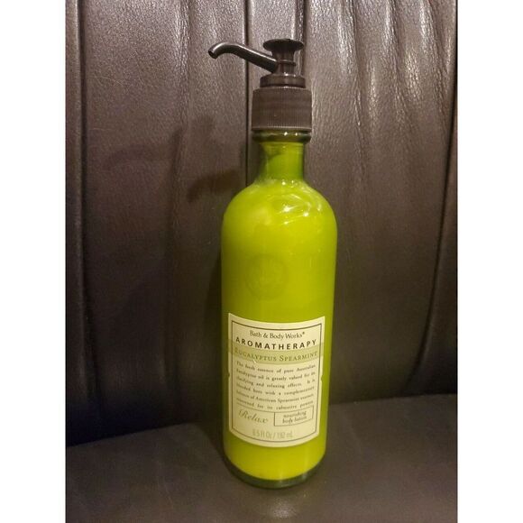 BATH & BODY WORKS Aromatherapy Eucalyptus Spearmint Relax Body Lotion - 6.5 Oz. - Picture 1 of 5
